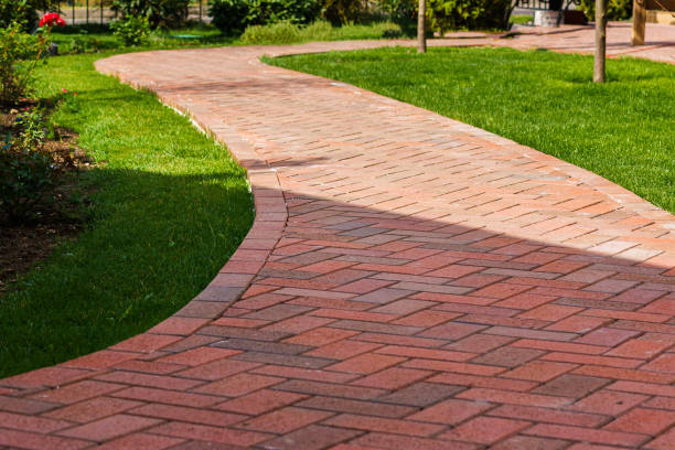 Best Driveway Paving Contractor  in Bakersfield Country Clu, CA